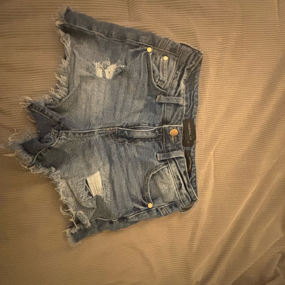 brand: kendall&kylie